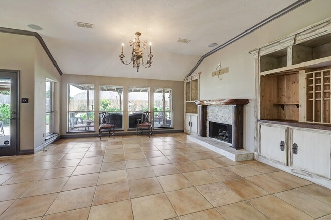 Photo - 23410 Stratsborough Dr