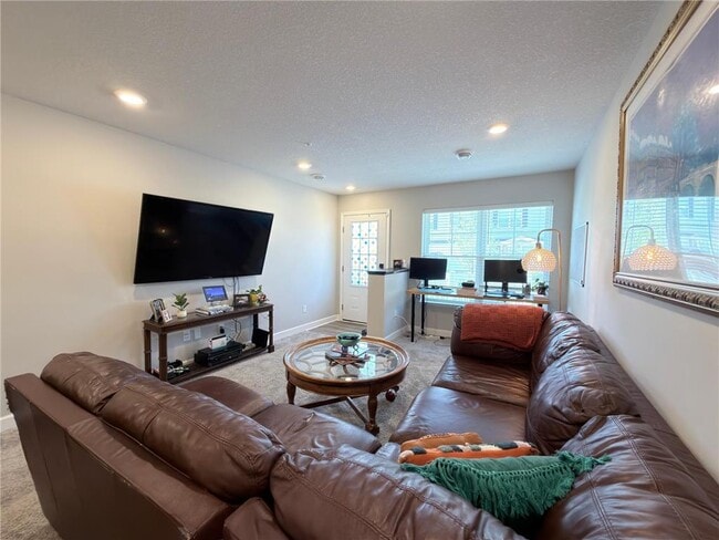 Photo - 10518 Weston Wy N