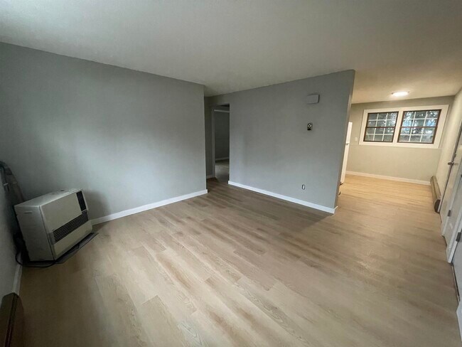 Photo - 15 Kingsley Ct Unit 2