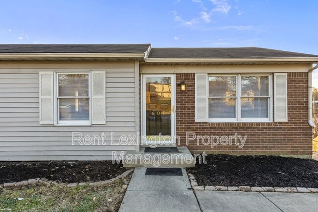 Photo - 608 McCurdy Ct