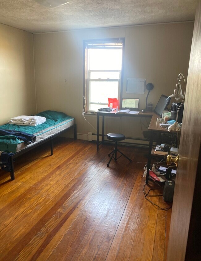 Photo - 5 Lowden Ave Unit A