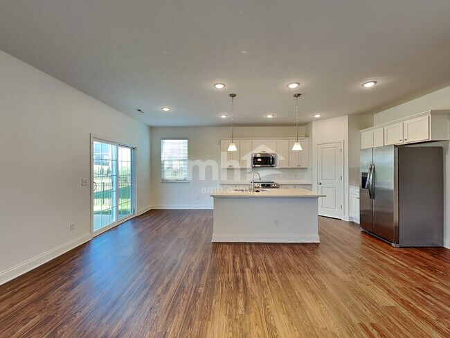 Photo - 8399 Northpoint Dr