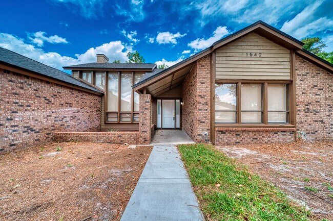Photo - 1542 Sugarwood Cir