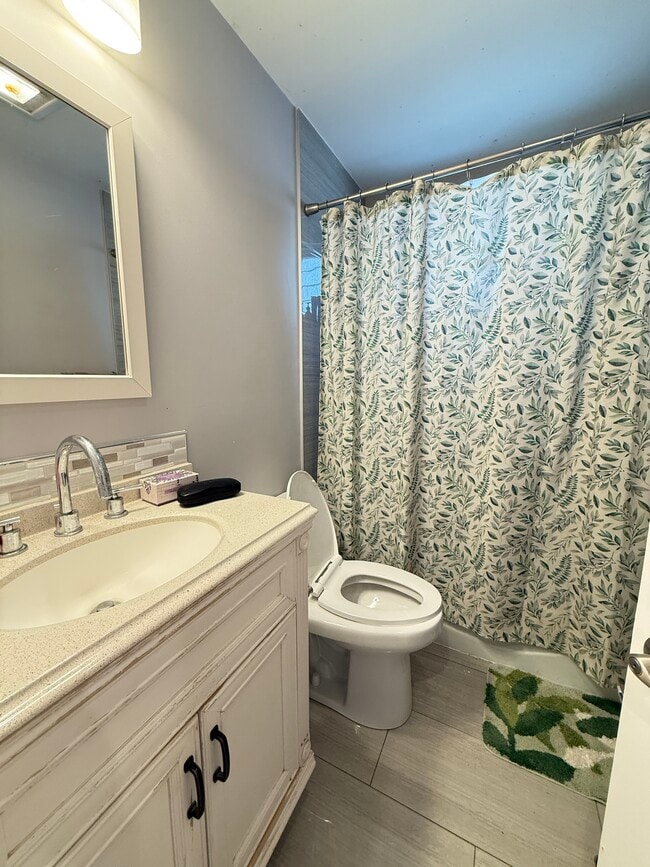 Photo - 73 Newbury St Unit 2