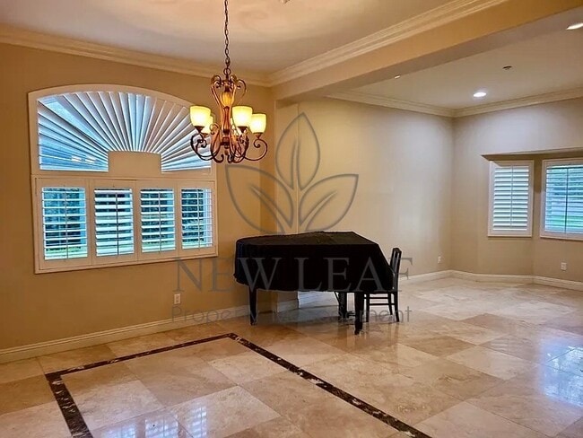 Photo - 49 Terracina Blvd