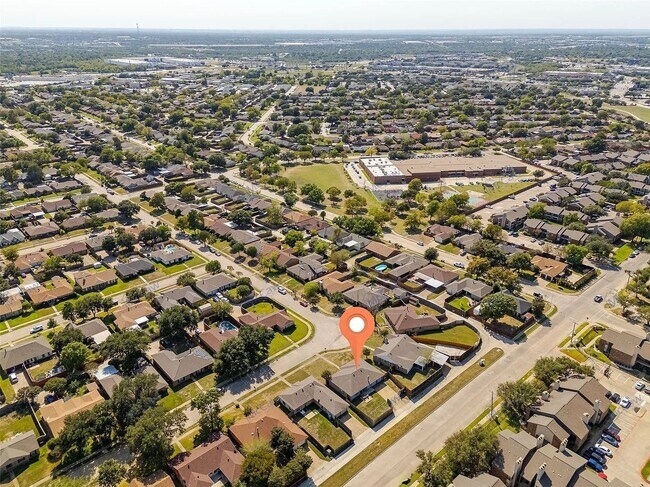 Photo - 1029 Field Trail Dr
