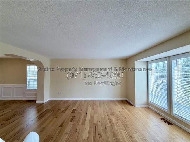 Photo - 13649 SW Packard Ln