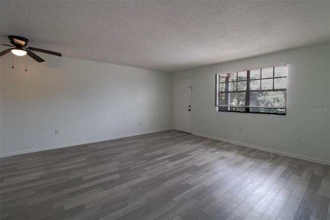 201 Poinsettia Pine Ct Unit 202