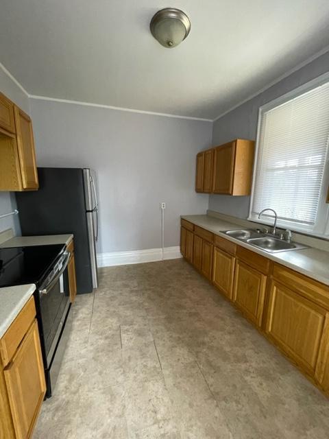 Photo - 873 Heyl Ave