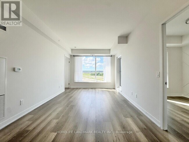 Photo - 2 David Eyer Rd Unit 626