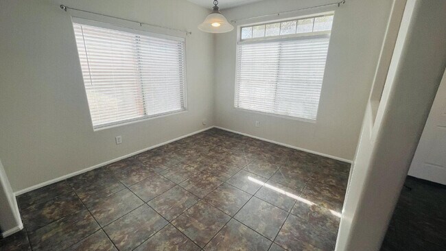 Photo - 44970 W Zion Rd