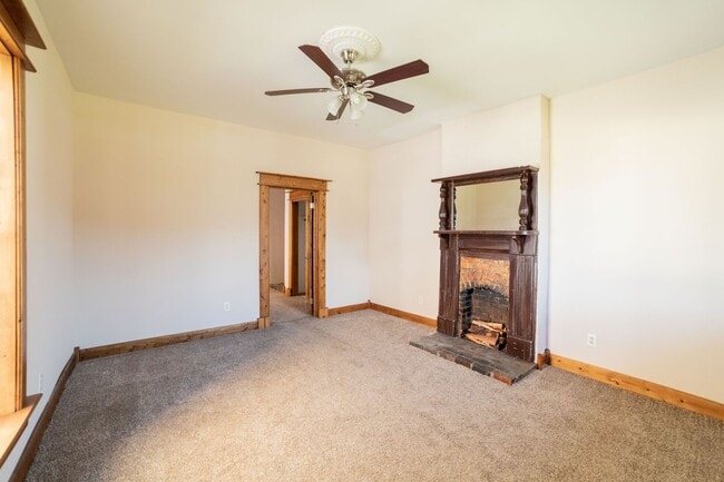 Photo - Charming 2Bedroom Apartment in The Nations
