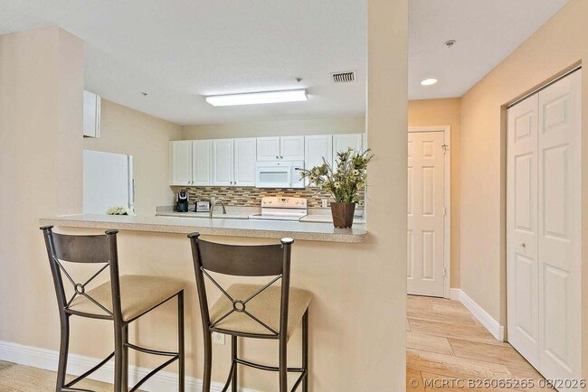 Photo - 1200 Town Center Dr Unit 425