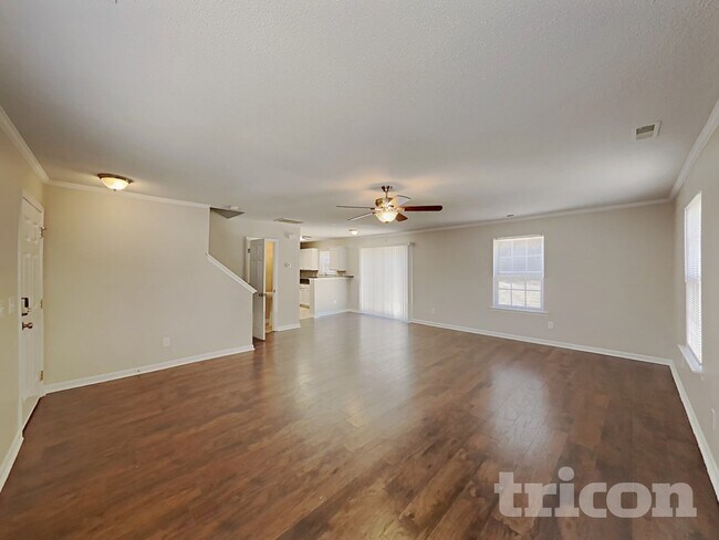 Photo - 223 Pebblestone Dr