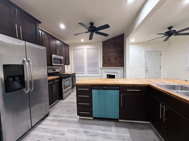 Photo - Updated 3BR 1 bath house now showing!