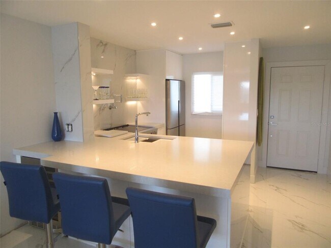 12538 SW Kingsway Cir Unit 607