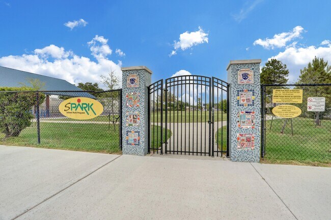 Photo - 7650 Springhill St Unit 304