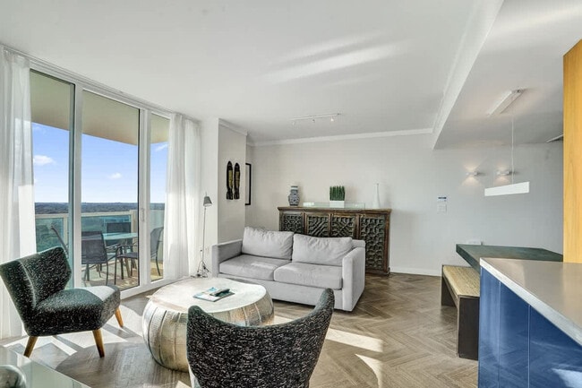 Building Photo - 2889 McFarlane Rd