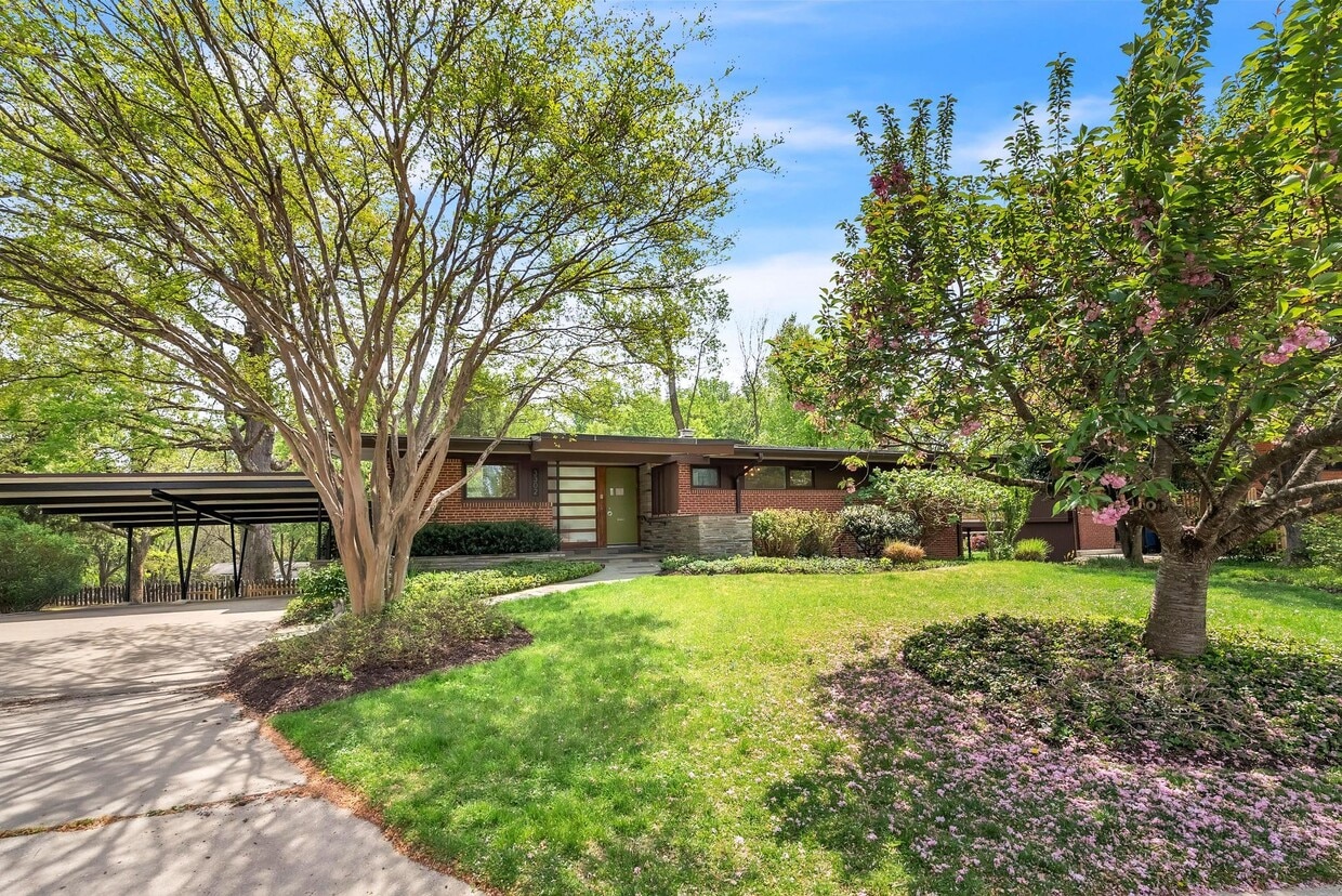 Photo - 3302 Shirley Ln (Chevy Chase, MD)