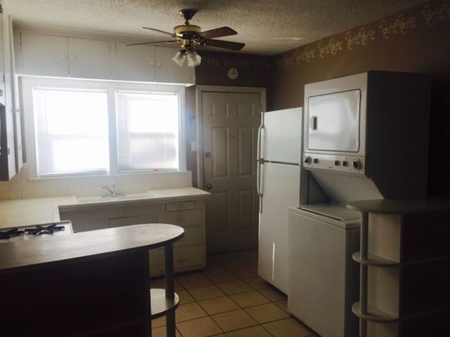 Photo - 615 Monroe St Unit 615