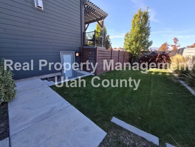 591 N 100 E Unit Downstairs