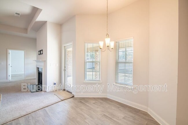 Photo - 281 Union Dr