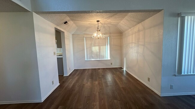 Photo - West Lancaster Home in a cul-de-sac