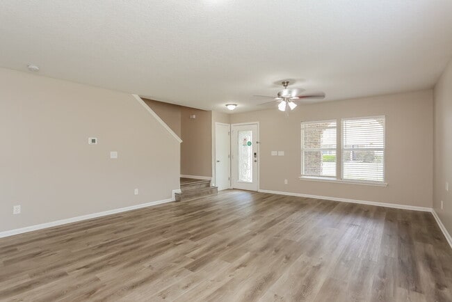 Photo - 12290 Lawson Creek Dr