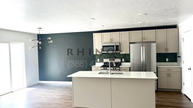 Building Photo - 3579 Cornfield Dr