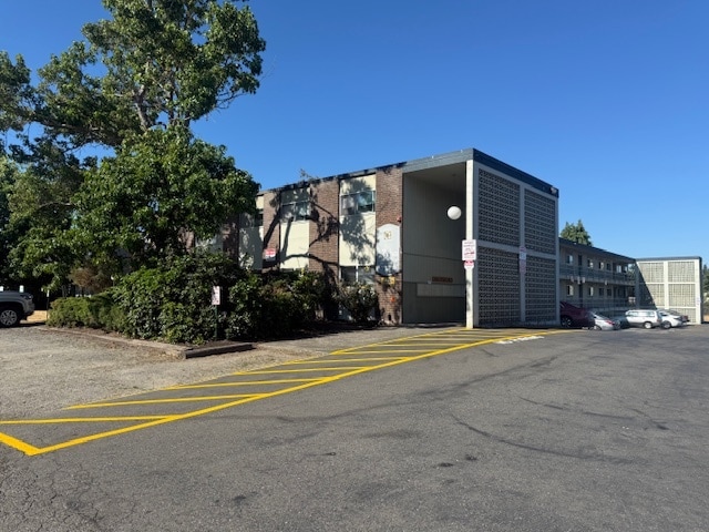 Photo - Alpha Phase Apartments