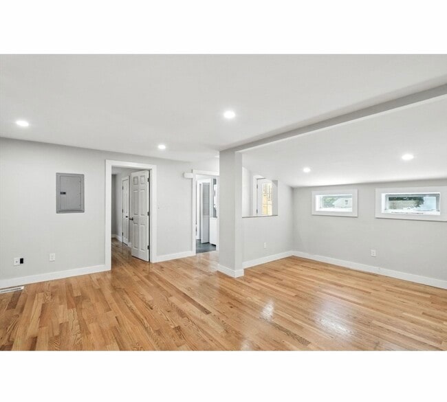 Photo - 45B Warner St