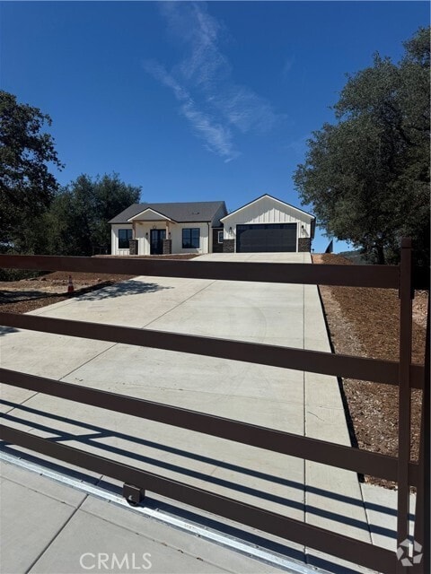 Building Photo - 42899 Cll Roble Rental