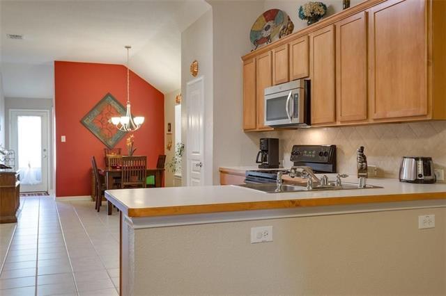 Photo - 4812 Carrotwood Dr