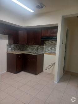 Building Photo - 156-44-156-77 77th St Rental