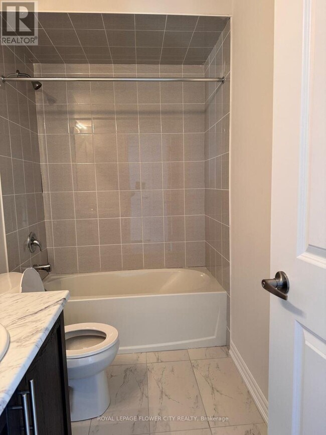 Photo - 13 Bannister Rd