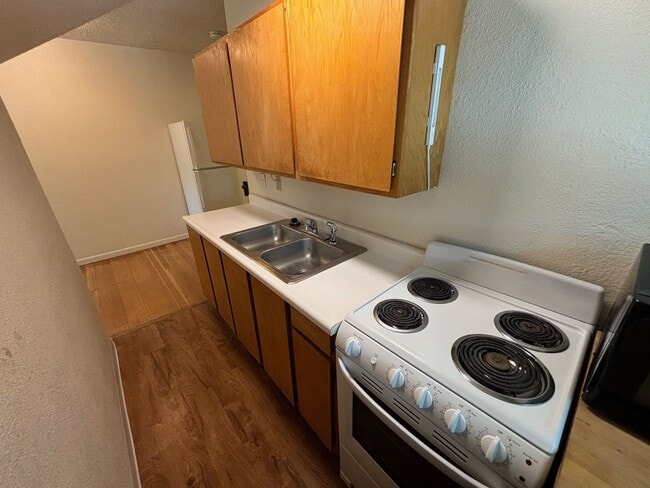 Photo - 2301 W Regan Ave Unit 2