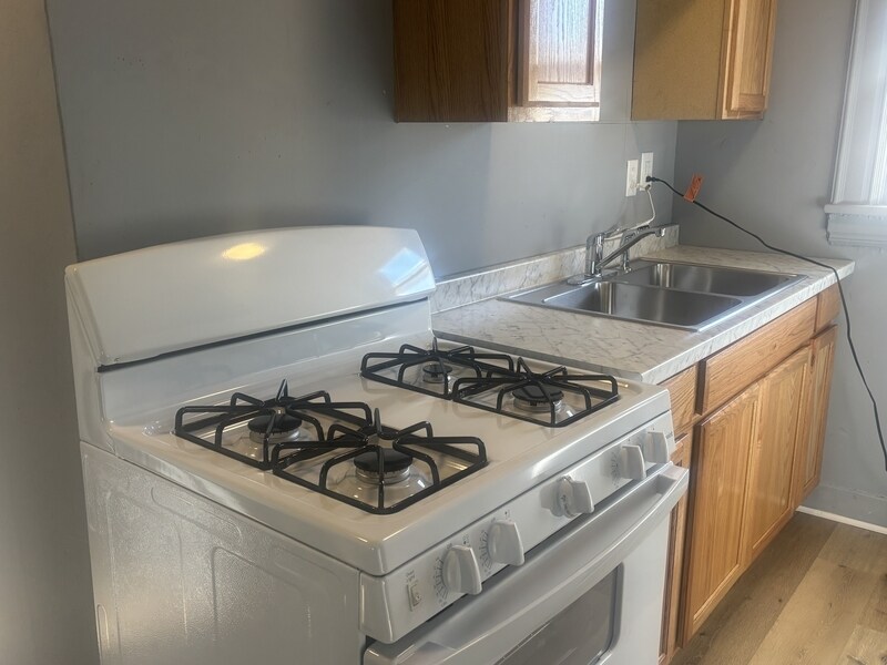 Photo - 1534 3rd Ave SE