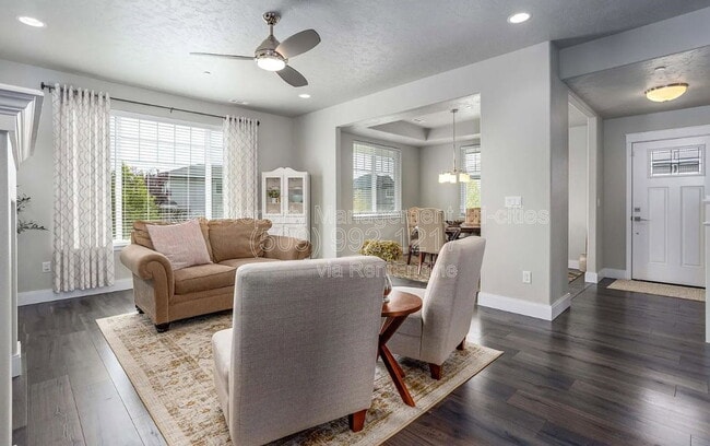 Photo - 4646 Corvina St