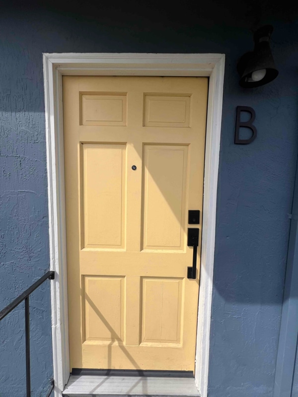 Building Photo - 990 63rd St Rental