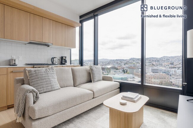 Photo - 30 Otis St Unidad FL17-ID1374