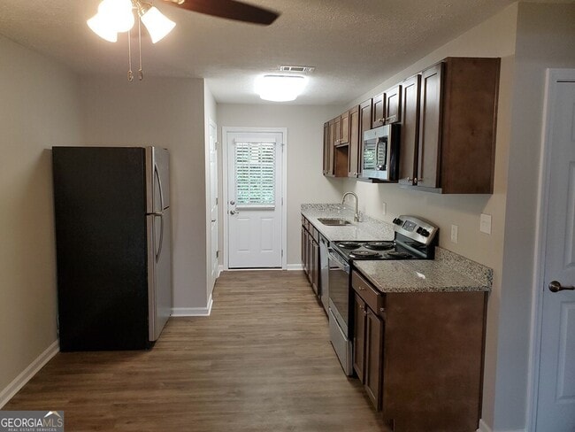 Photo - 307 N Church St Unit D2