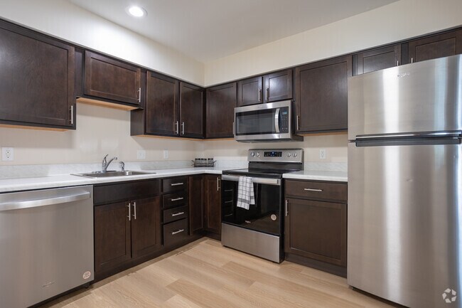 2BR, 1.5BA - 1,020SF - Kitchen