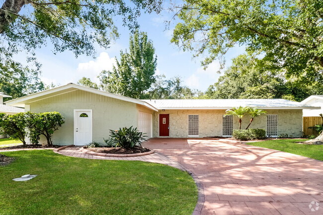 Building Photo - 26915 Magnolia Blvd Rental