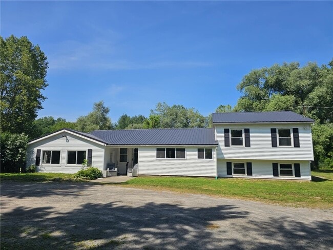 Building Photo - 861 Filkins Rd Rental