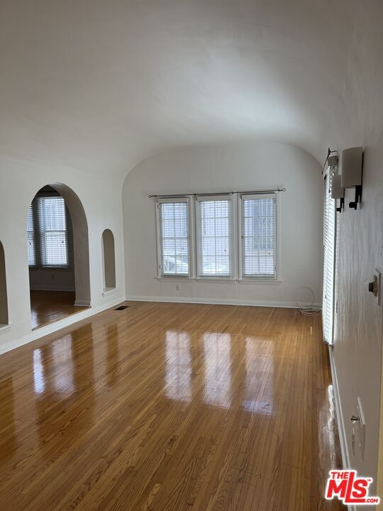 Photo - 4238 Sutro Ave