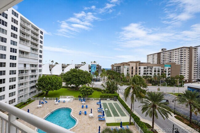 Building Photo - 201 N Ocean Blvd Unit 608