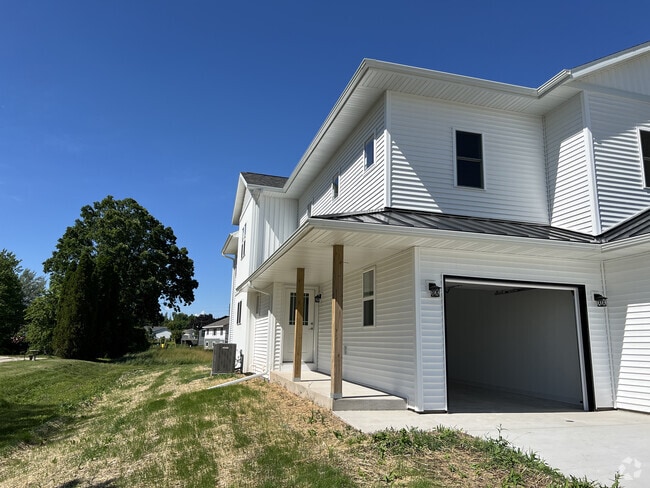 Building Photo - 502 Leavens Ave Rental