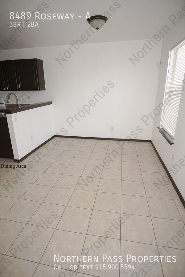 Practical 3Bedroom Duplex with Private Ya... Apartment Unit A El