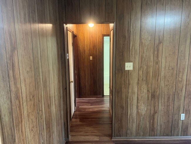 Photo - 3 Bed 1 Bath Duplex