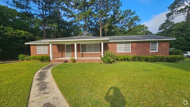 Building Photo - Charming home in the heart of Valdosta